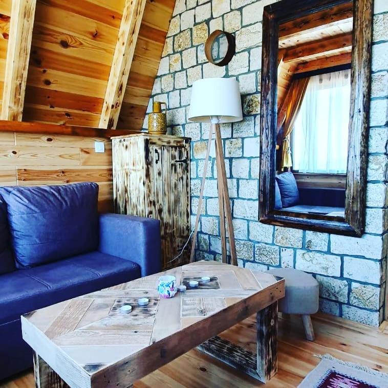 Apartment Etno Selo Smrcevo Brdo