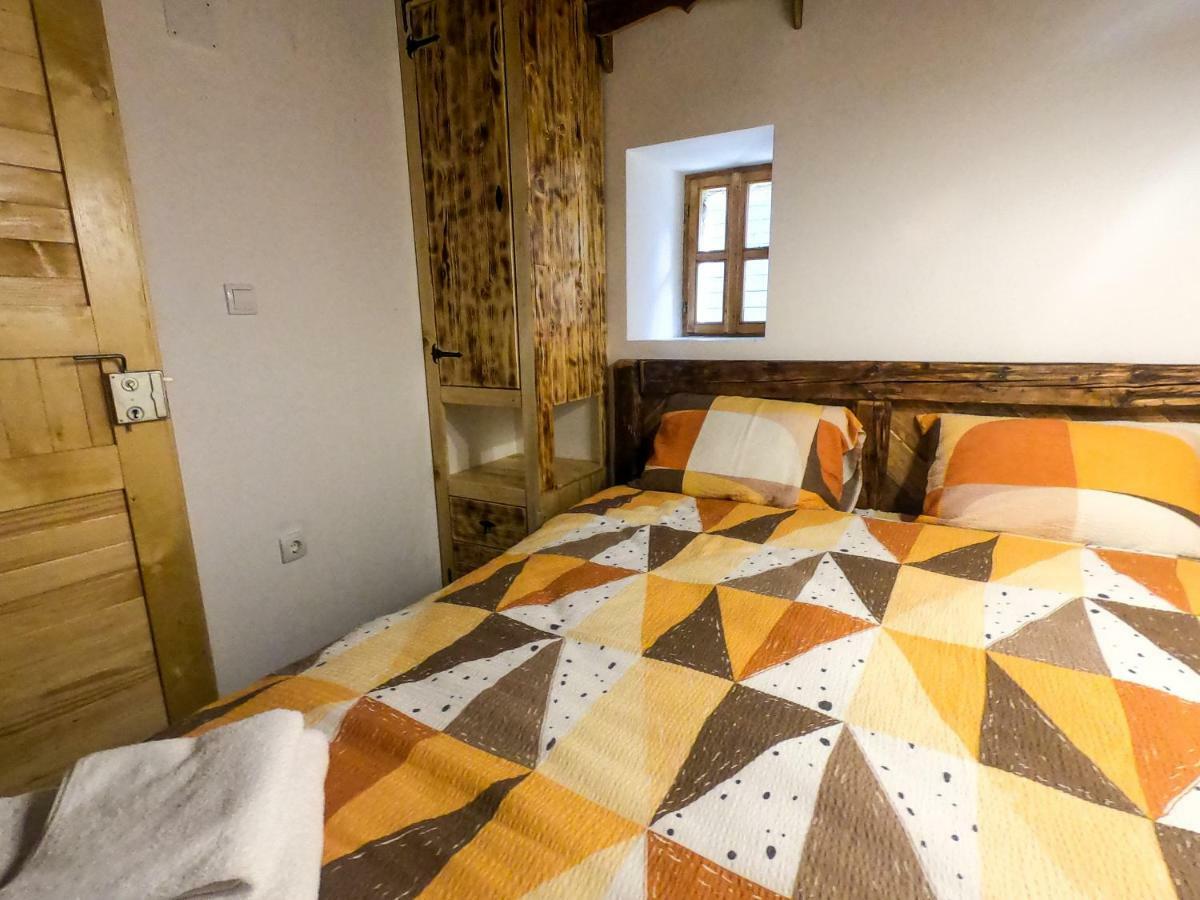 Apartment Etno Selo Smrcevo Brdo Zabljak (Zabljak)