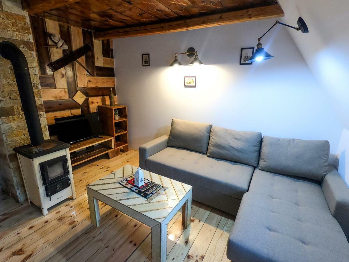 Etno Selo Smrcevo Brdo Apartment *