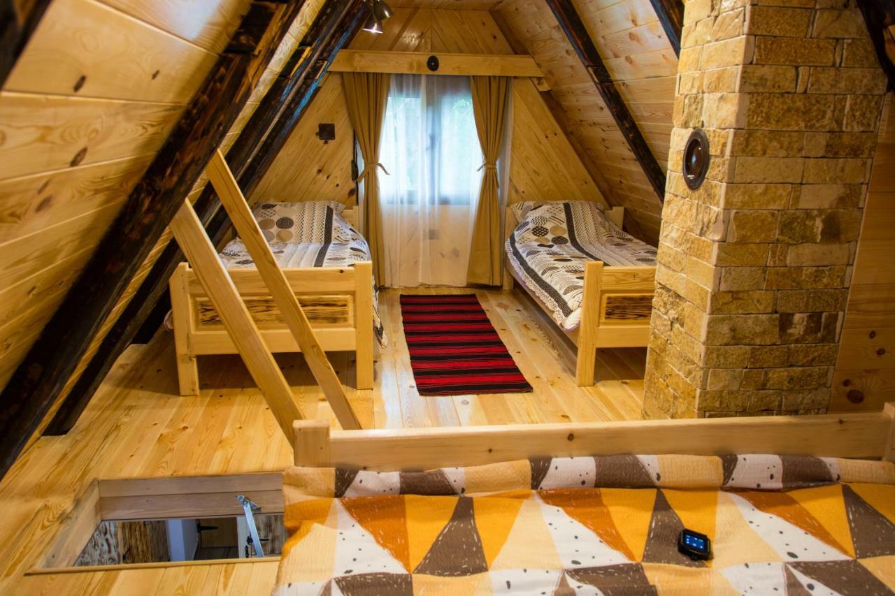 Apartment Etno Selo Smrcevo Brdo