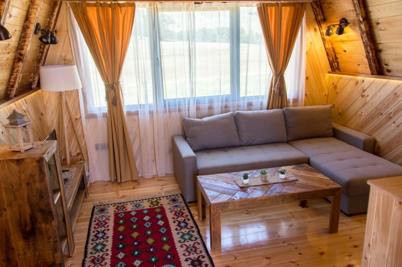 Etno Selo Smrcevo Brdo Apartment